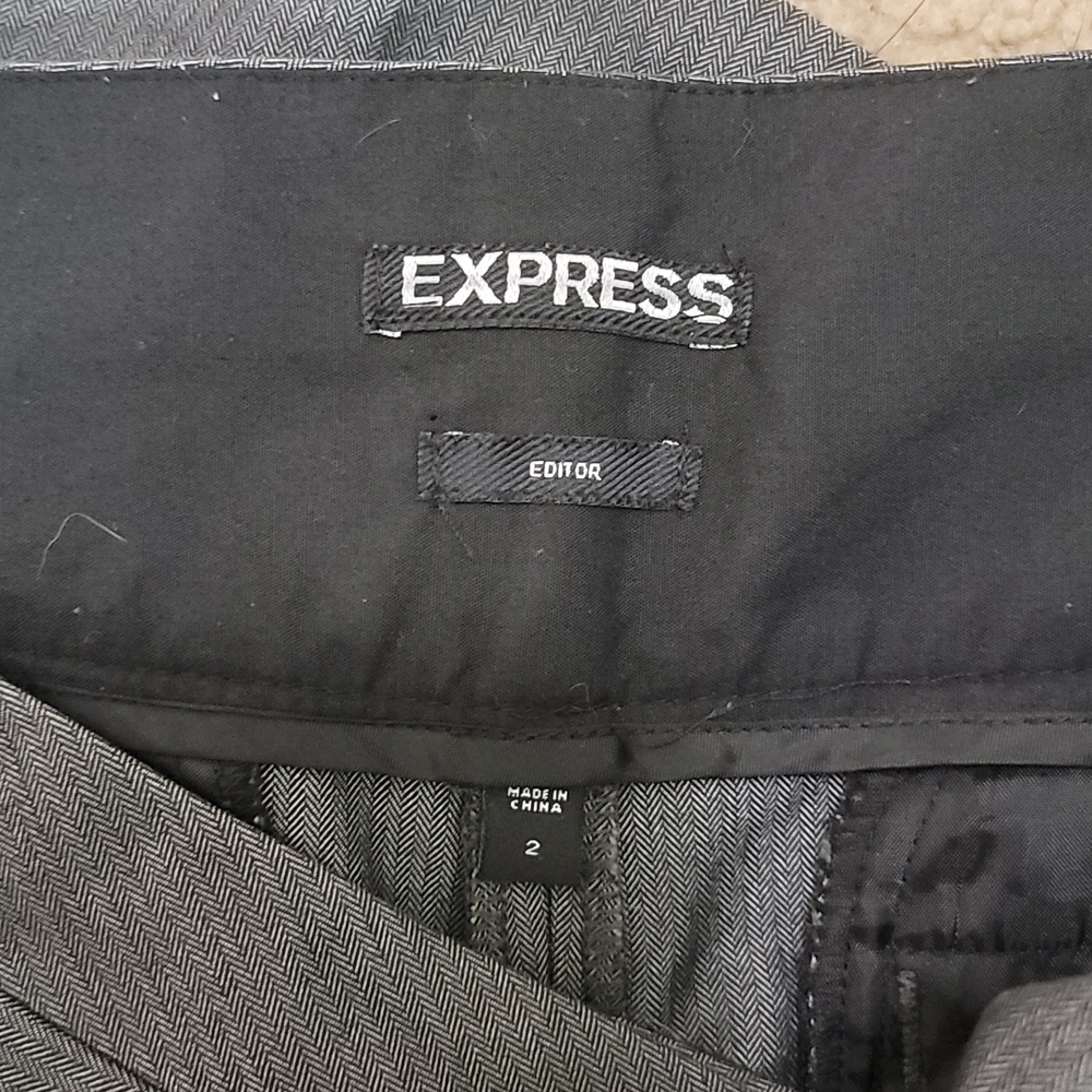 Express | Gray Micro Herringbone Print Editor Pants Trousers Size 2 - Picture 5 of 6